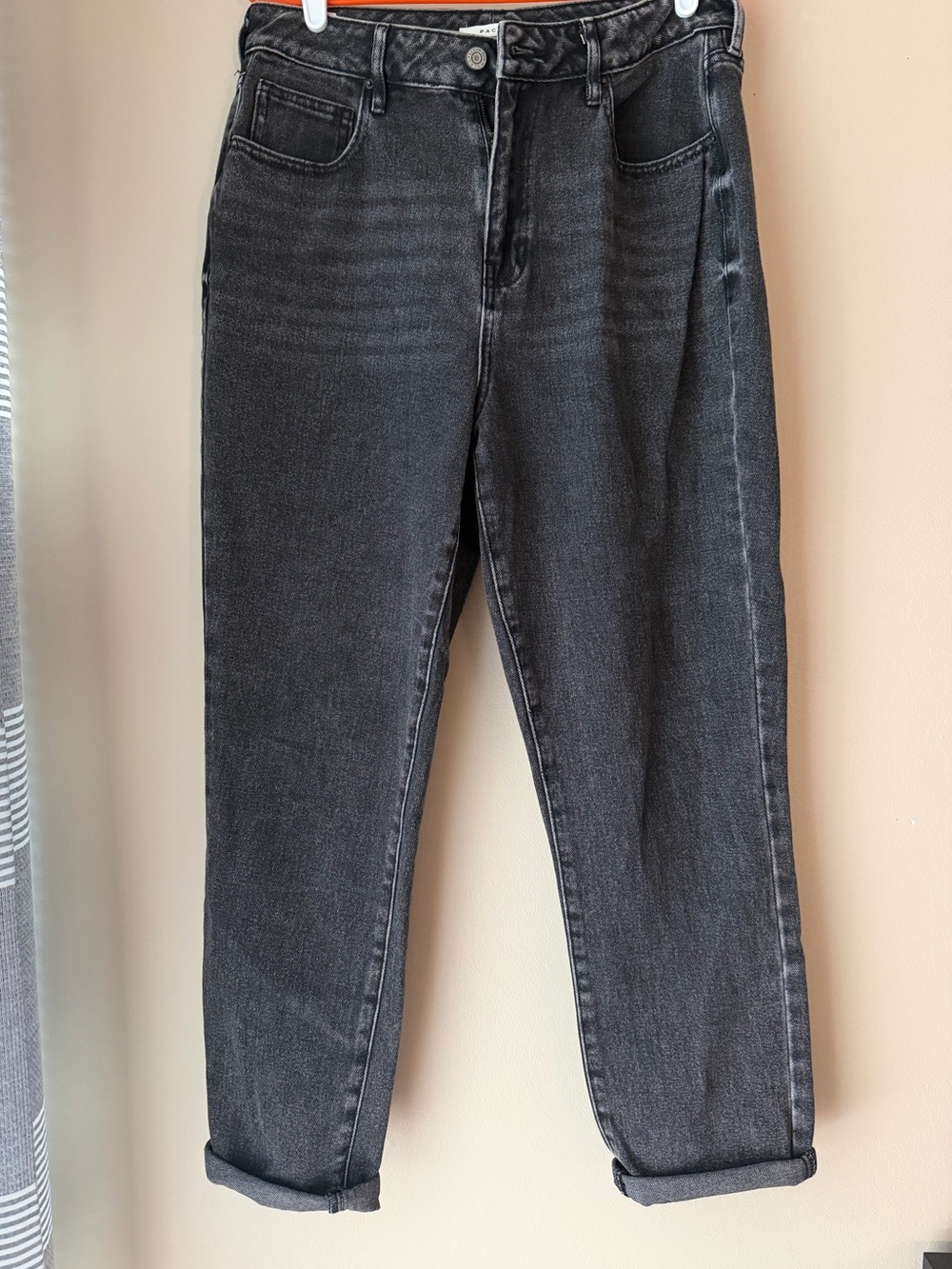 Woman’s PacSun Black Mom Jeans Size 29